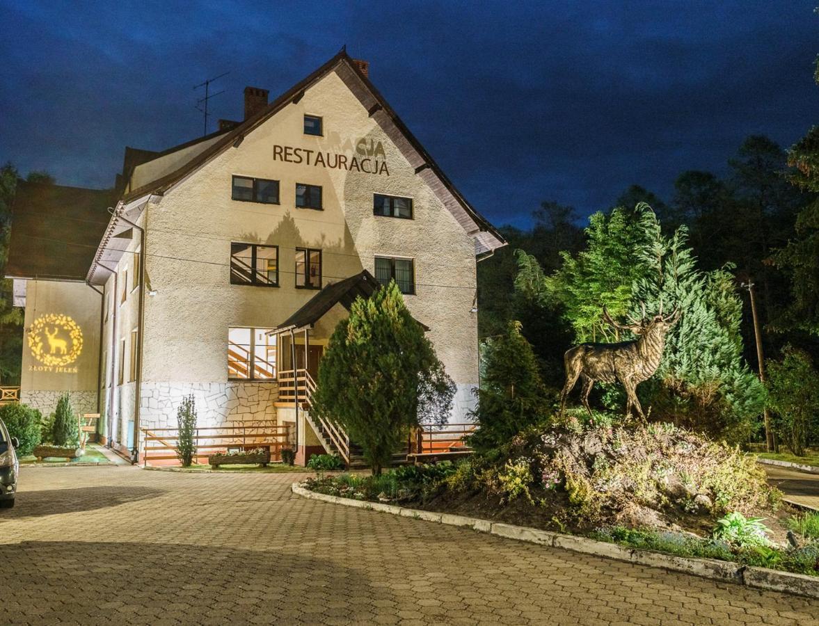 Zloty Jelen - Restauracja I Dom Goscinny Potok Zloty Dış mekan fotoğraf
