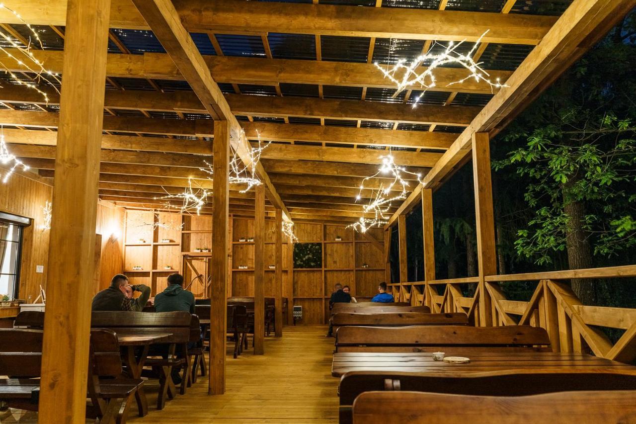 Zloty Jelen - Restauracja I Dom Goscinny Potok Zloty Dış mekan fotoğraf